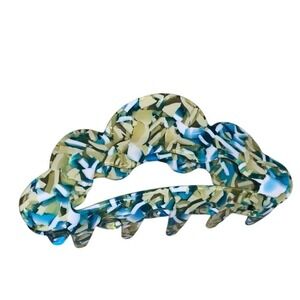 URBAN OUTFITTERS cloud hairclip nwt‎